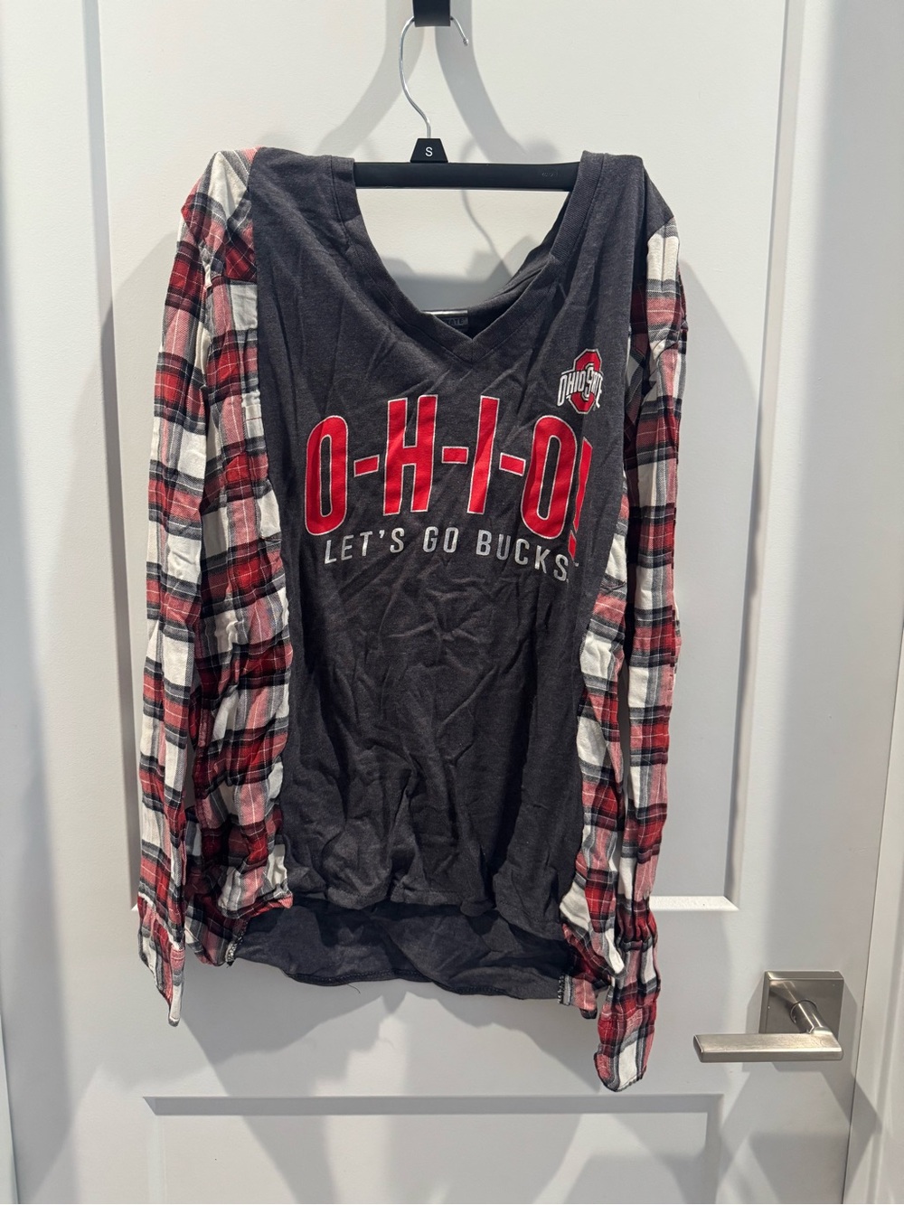 Ohio State 'O-H-I-O Let's Go Bucks' Flannel Sleeve Tee